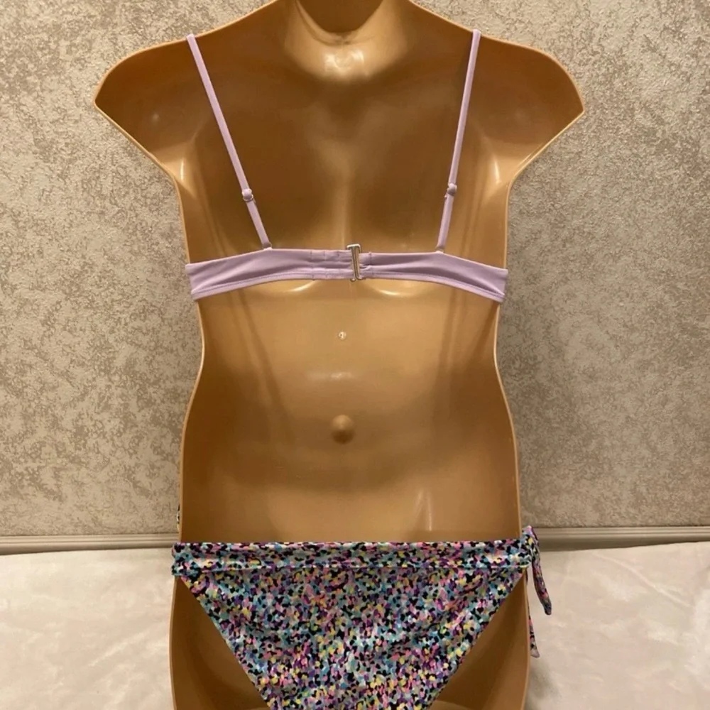 Victoria’s Secret & Old Navy top made
